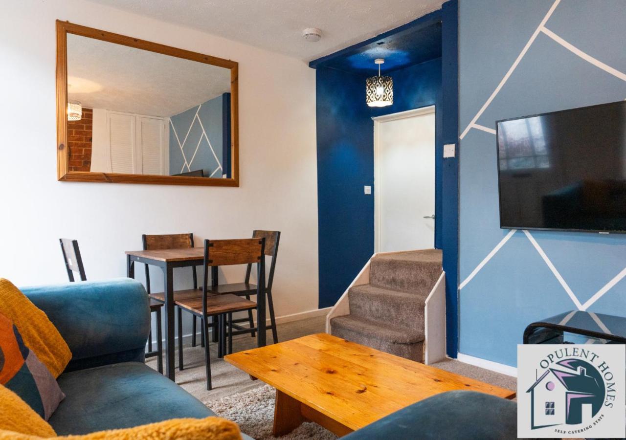 Вилла Contractors Pad - 4 Bed Town House - Cent Reading - Free Parking Экстерьер фото